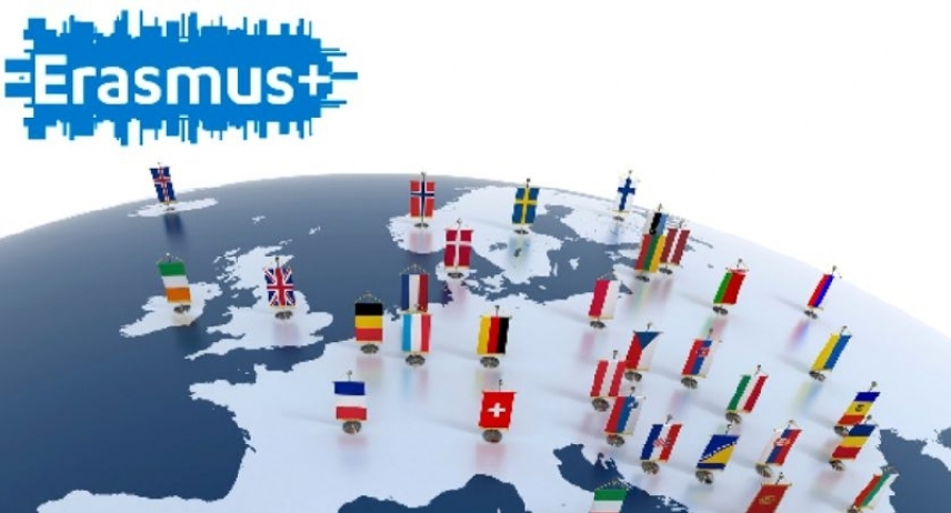 Projekt współfinansowany w ramach programu Unii Europejskiej &quot;Erasmus+&quot;