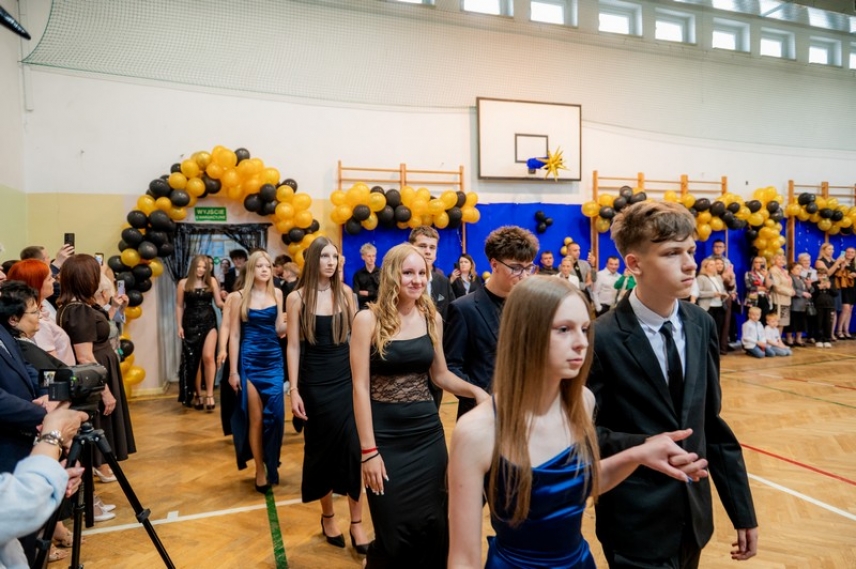 Bal &oacute;smych klas